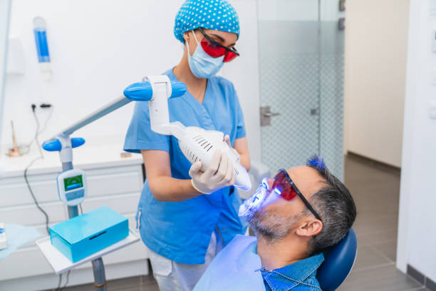 Best Weekend Emergency Dental Services in Moodus, CT